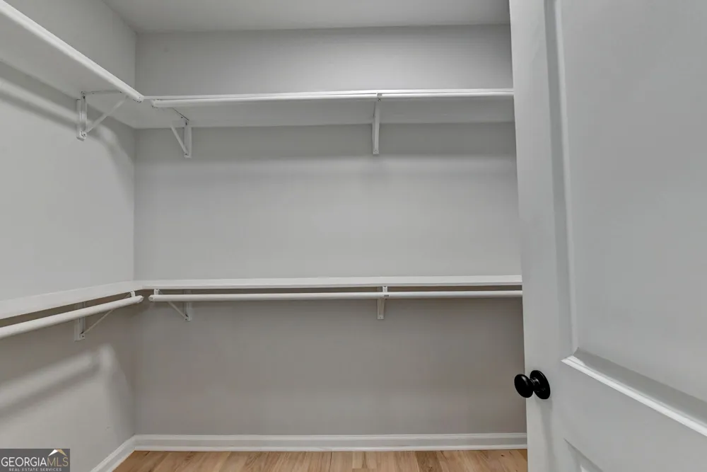 6316 Green Oak RDG Flowery Branch, GA 30542