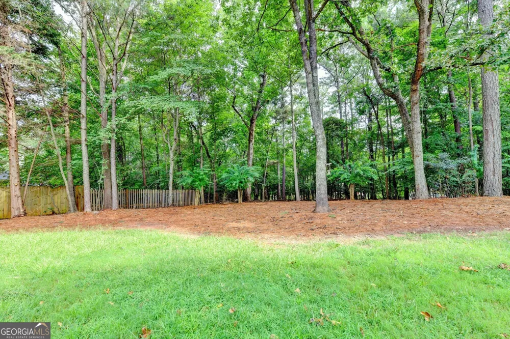 6316 Green Oak RDG Flowery Branch, GA 30542