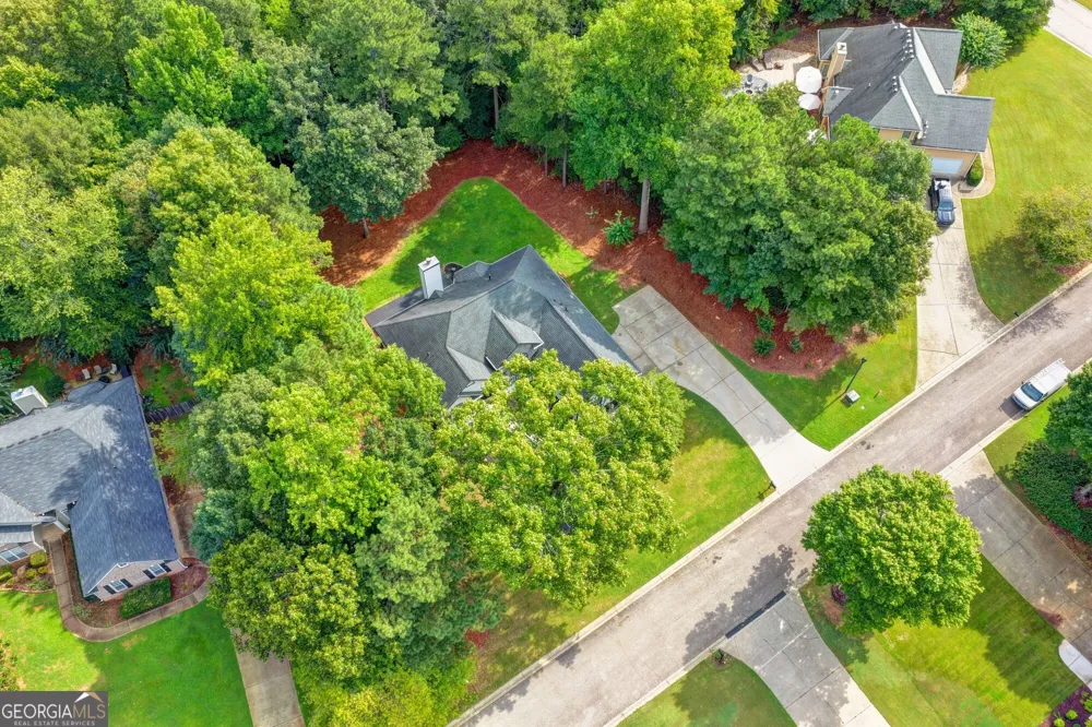 6316 Green Oak RDG Flowery Branch, GA 30542