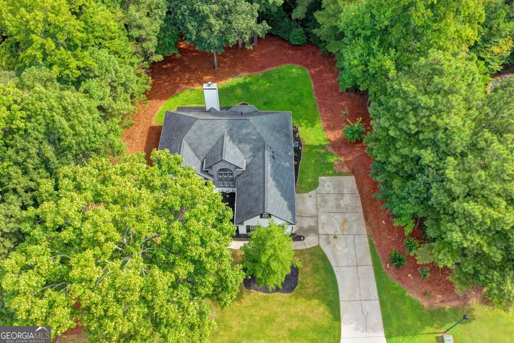 6316 Green Oak RDG Flowery Branch, GA 30542