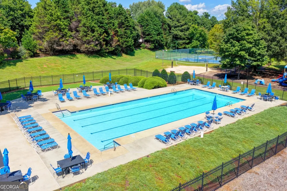 6316 Green Oak RDG Flowery Branch, GA 30542
