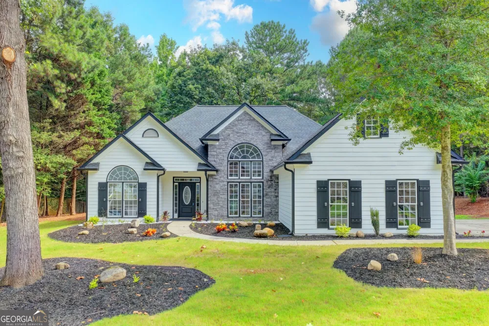 6316 Green Oak RDG Flowery Branch, GA 30542