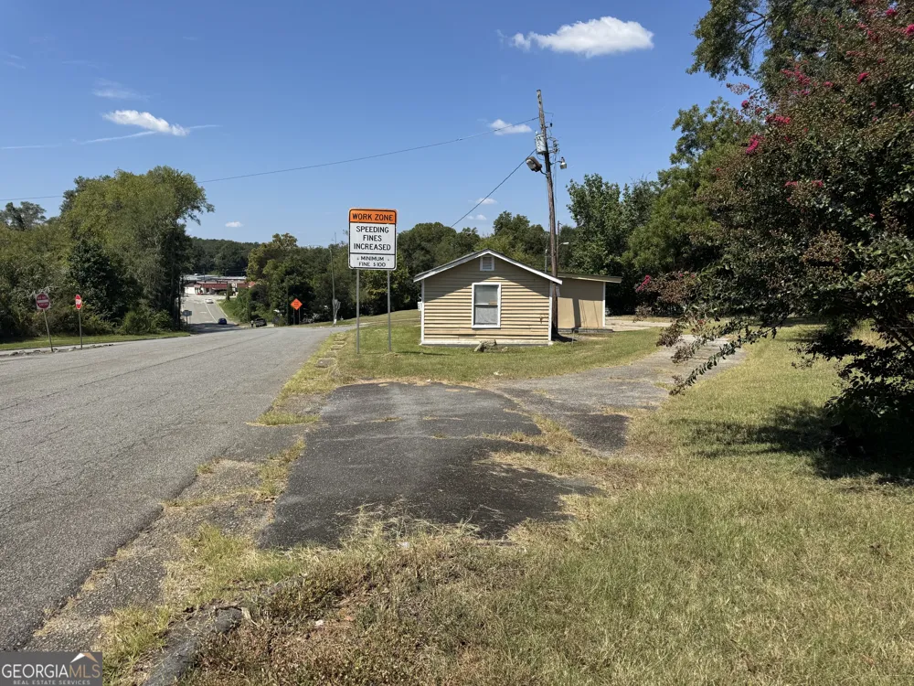 1000 VINSON HWY & 1070 S Jefferson Milledgeville, GA 31061