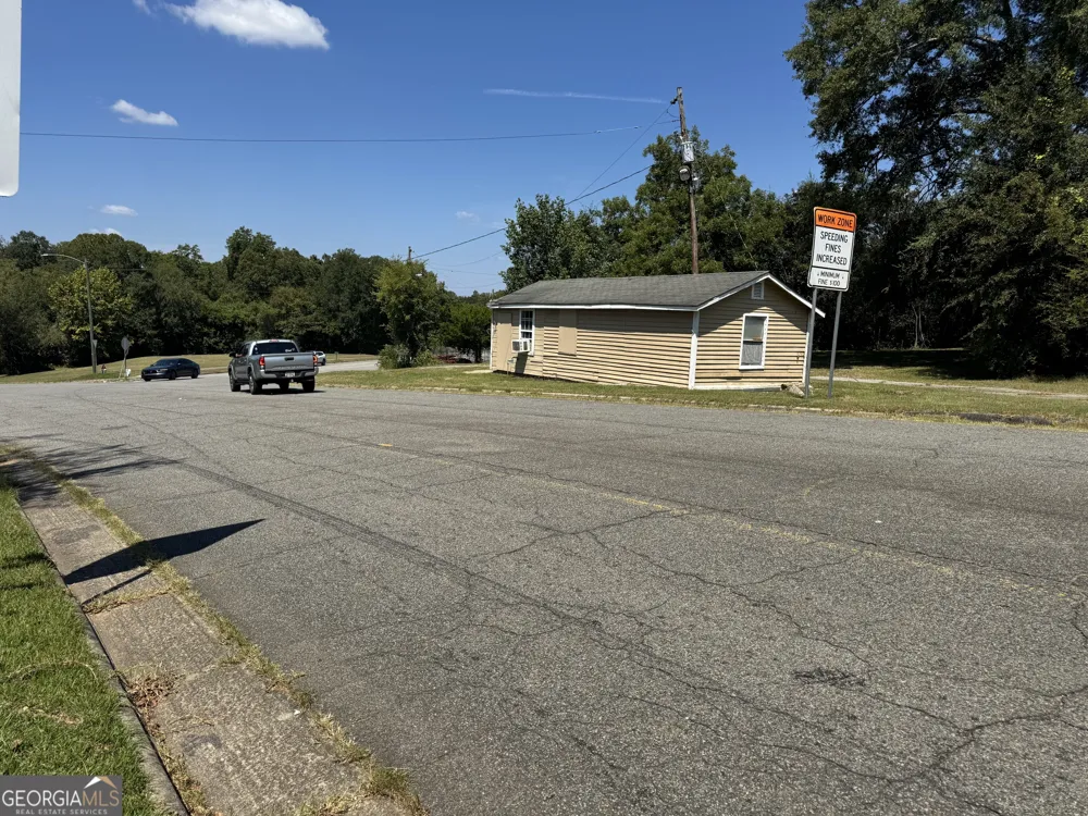 1000 VINSON HWY & 1070 S Jefferson Milledgeville, GA 31061