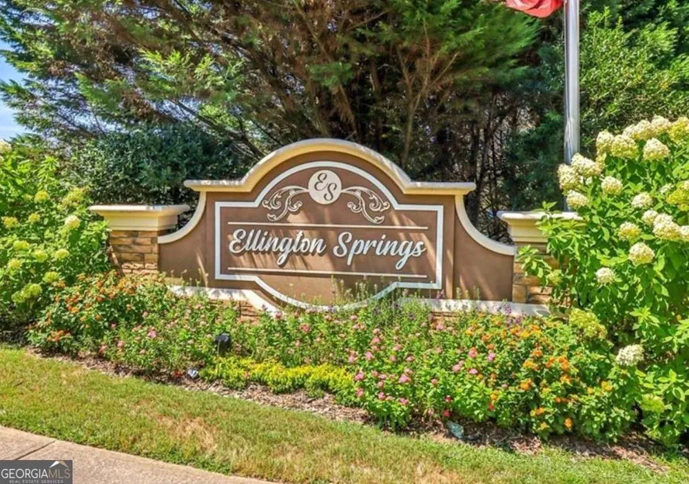 4947 Bottle Brush CT Snellville, GA 30039