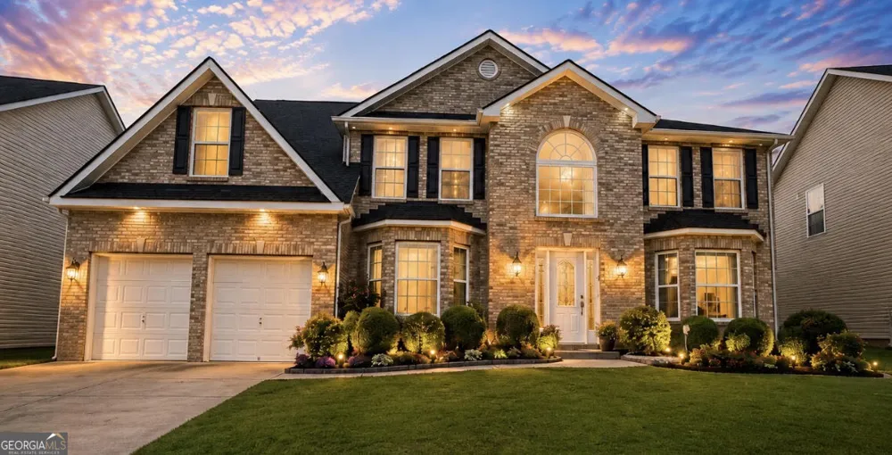 4947 Bottle Brush CT Snellville, GA 30039