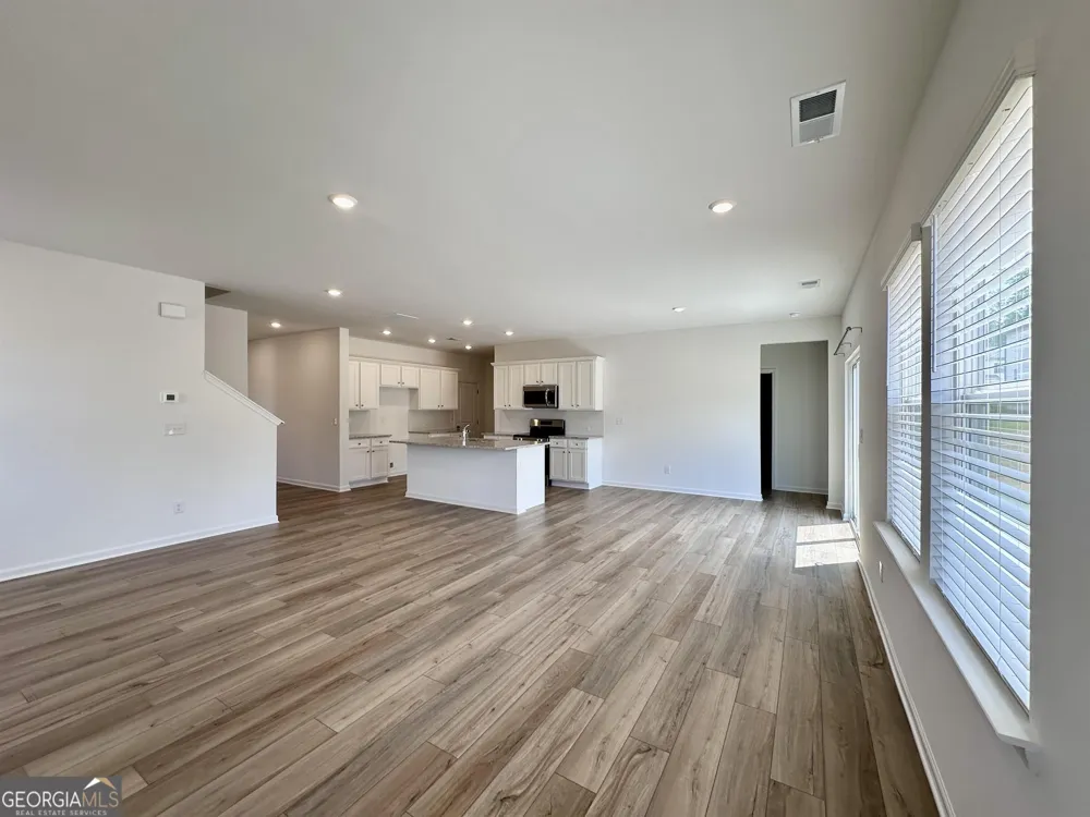 113 Sunny Side WAY Acworth, GA 30102