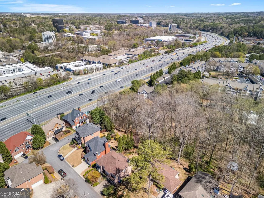 1734 Summit Glen LN Atlanta, GA 30329