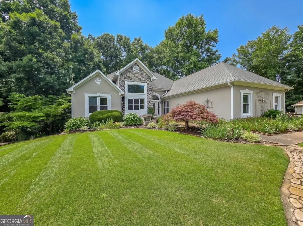 1223 Kaylyn CT Kennesaw, GA 30152