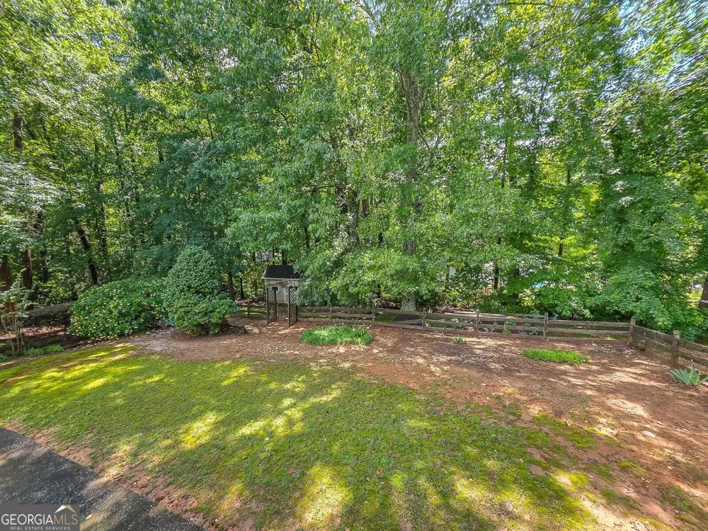 1223 Kaylyn CT Kennesaw, GA 30152