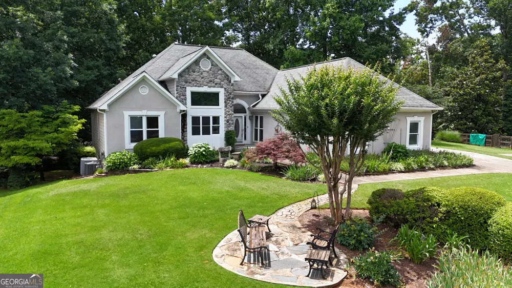 1223 Kaylyn CT Kennesaw, GA 30152