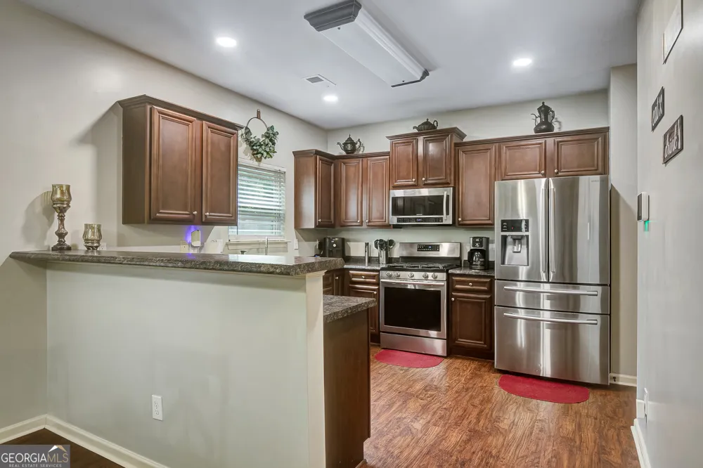 195 Scenic Hills DR Newnan, GA 30265