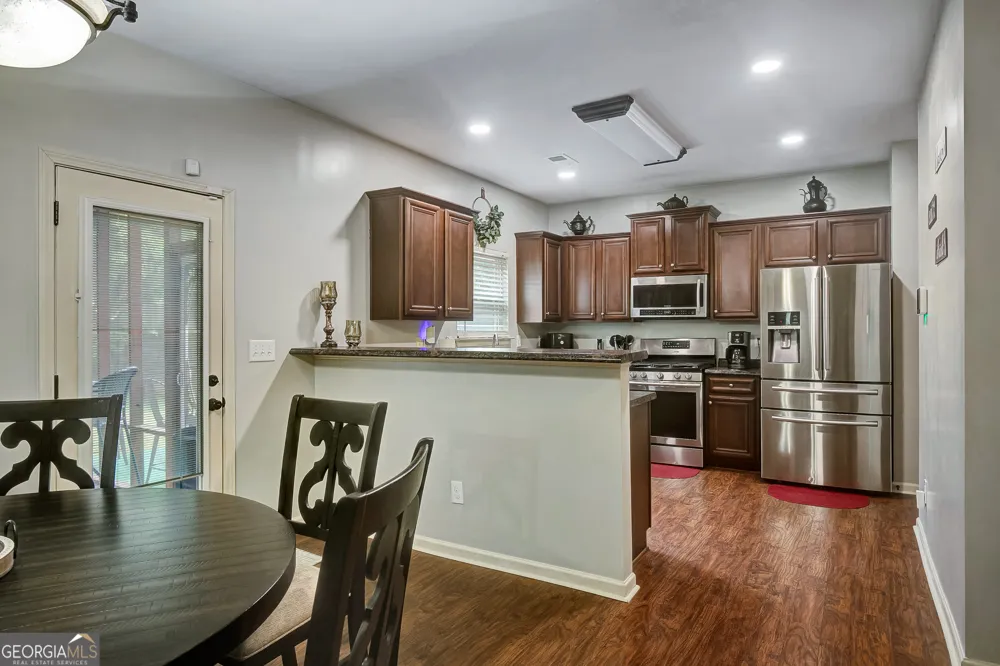 195 Scenic Hills DR Newnan, GA 30265