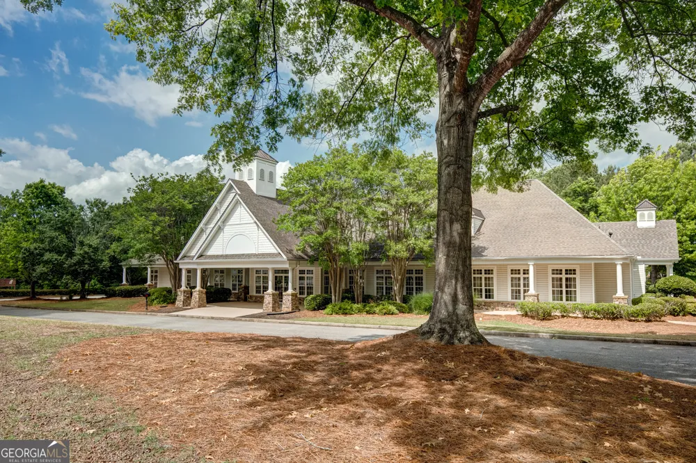 195 Scenic Hills DR Newnan, GA 30265