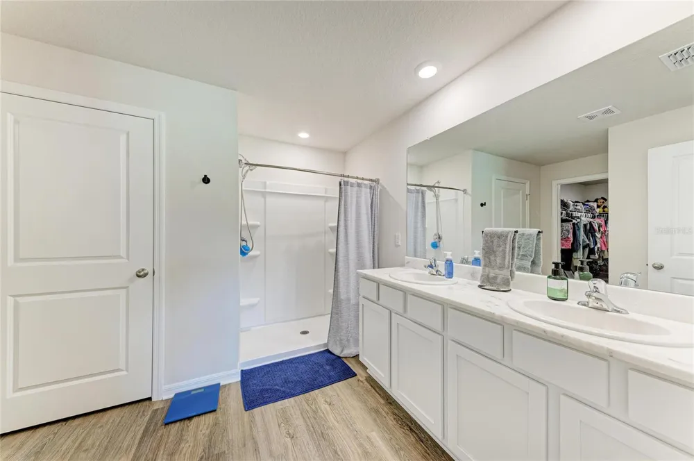 12256 MOUNTAIN ISLAND TRAIL Parrish, FL 34219