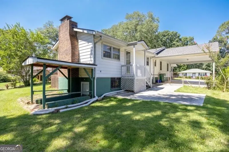 1024 Oakdale DR SE Smyrna, GA 30080