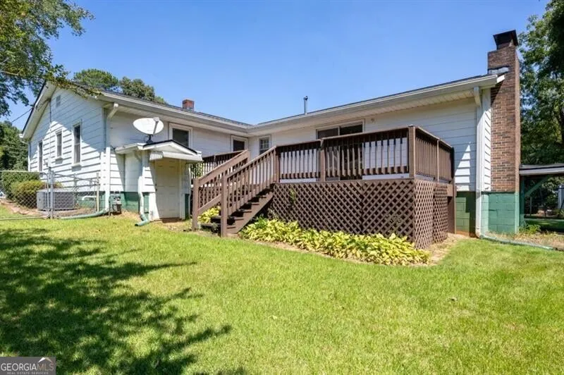 1024 Oakdale DR SE Smyrna, GA 30080