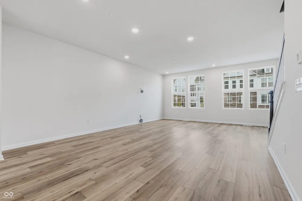 14549 Elsmere Lane Carmel, IN 46074