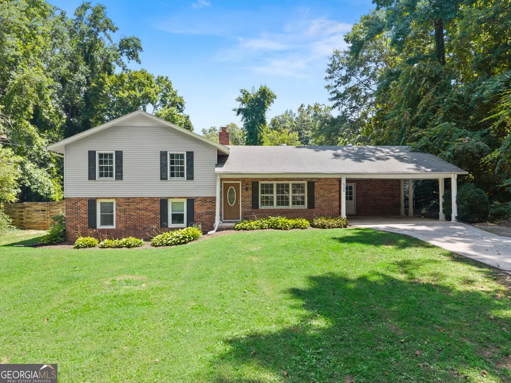 546 Barron DR Clarkesville, GA 30523