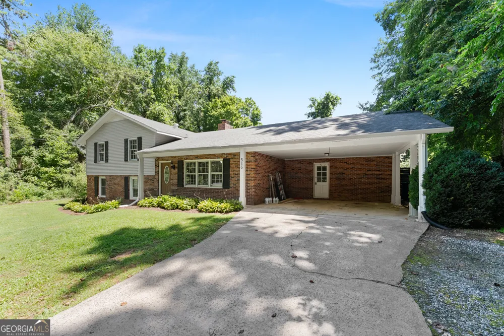 546 Barron DR Clarkesville, GA 30523