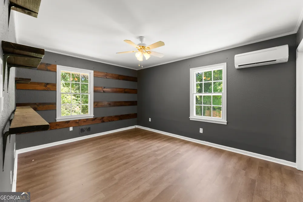 546 Barron DR Clarkesville, GA 30523