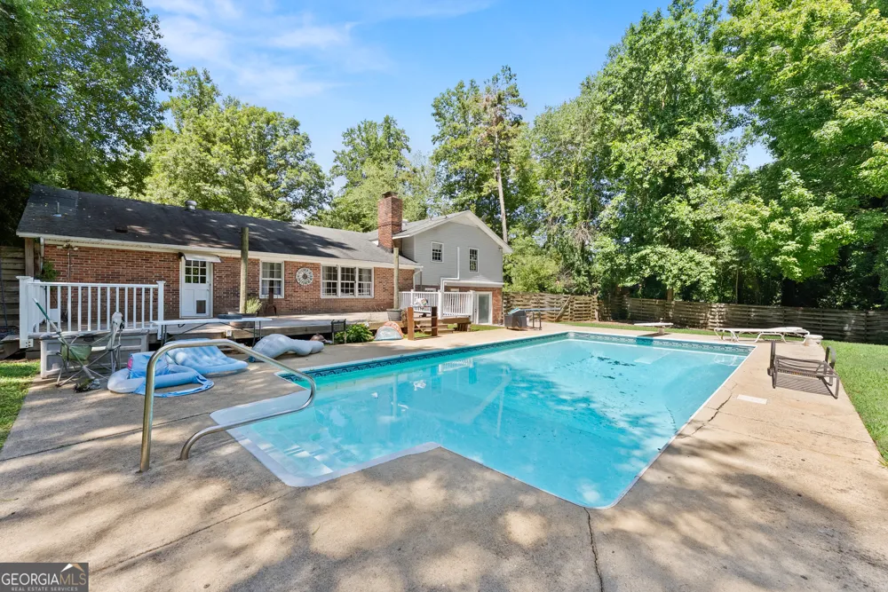 546 Barron DR Clarkesville, GA 30523