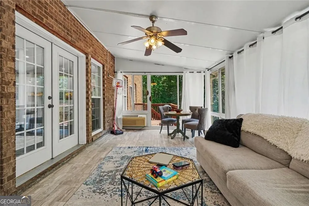 952 Ardmore TRL Hoschton, GA 30548