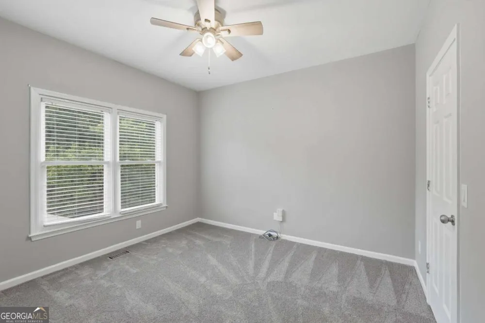 160 Treadstone Overlook Suwanee, GA 30024