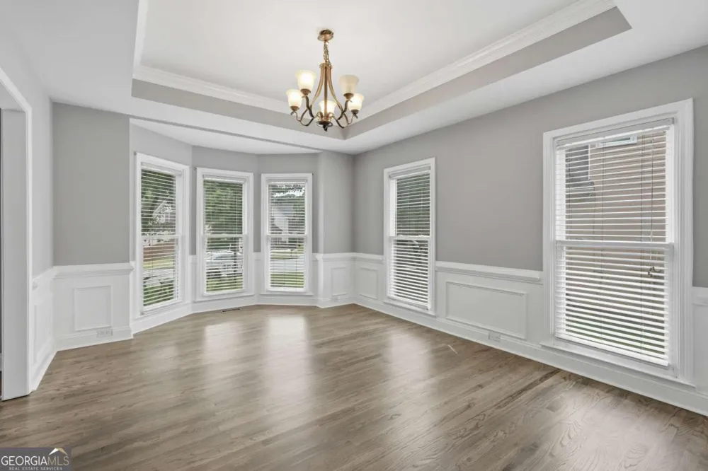 160 Treadstone Overlook Suwanee, GA 30024