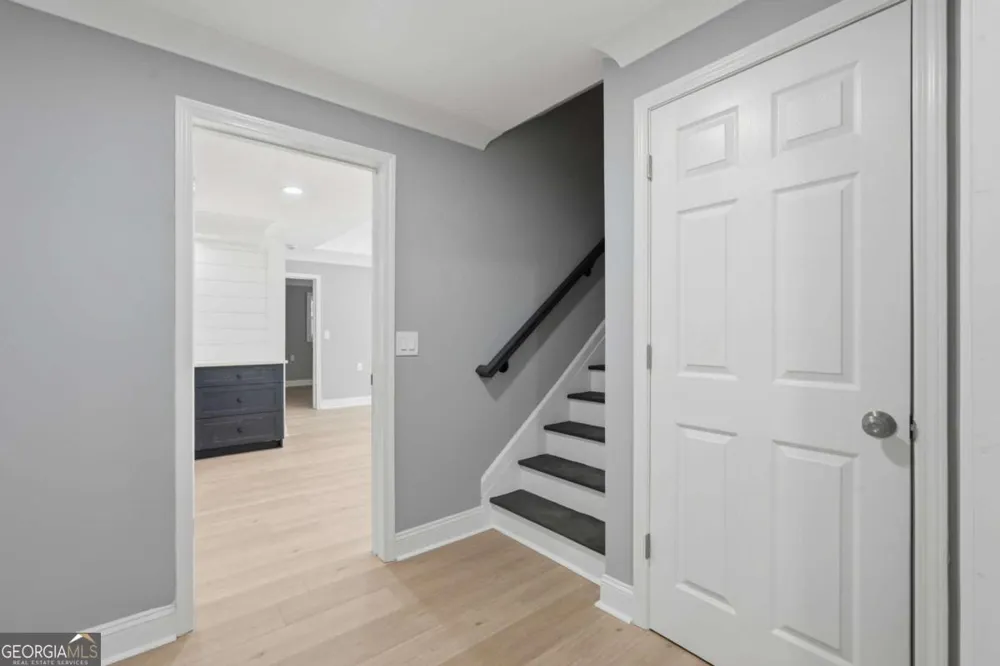 160 Treadstone Overlook Suwanee, GA 30024