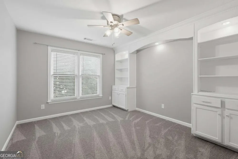 160 Treadstone Overlook Suwanee, GA 30024
