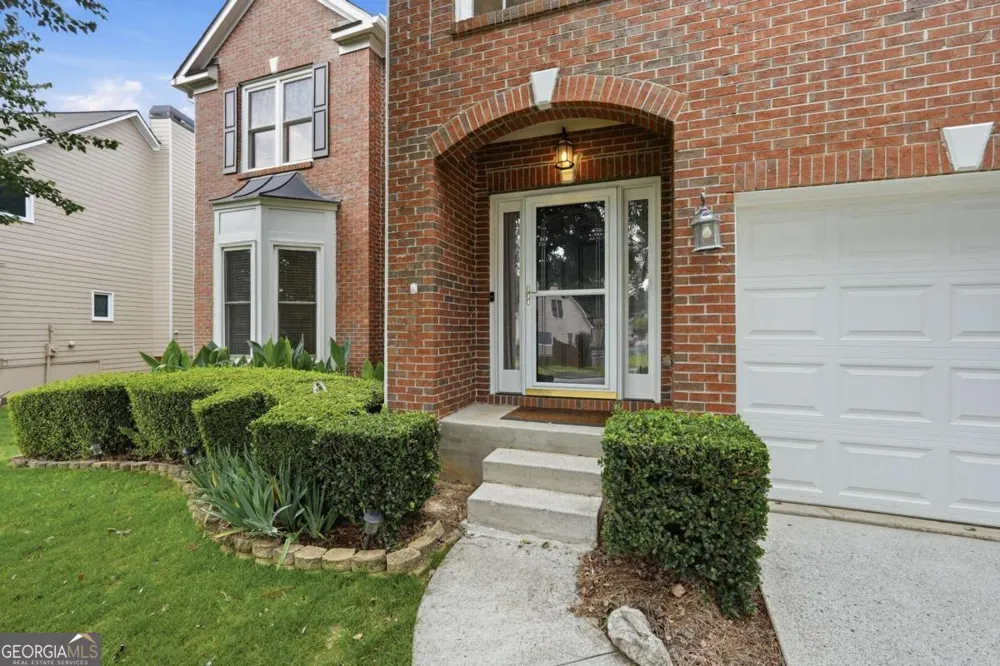 160 Treadstone Overlook Suwanee, GA 30024