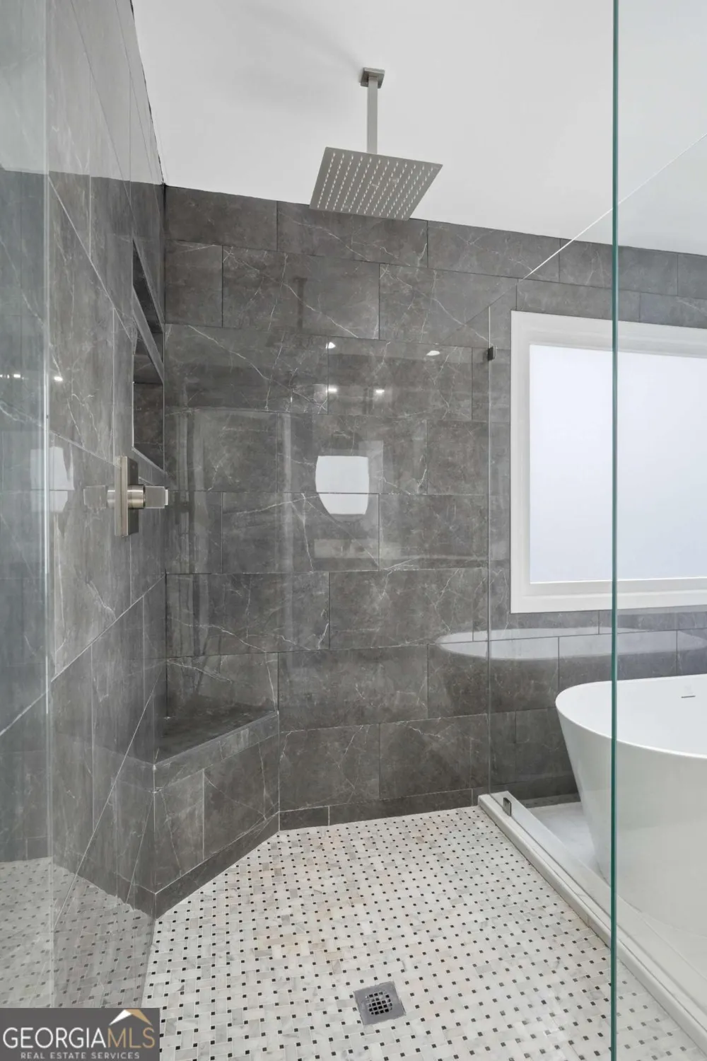 160 Treadstone Overlook Suwanee, GA 30024