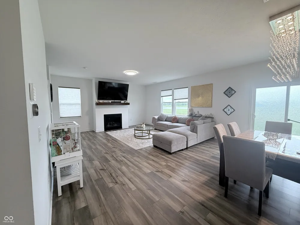 7251 Darley Lane Indianapolis, IN 46259