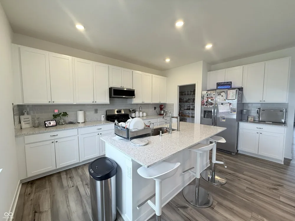 7251 Darley Lane Indianapolis, IN 46259