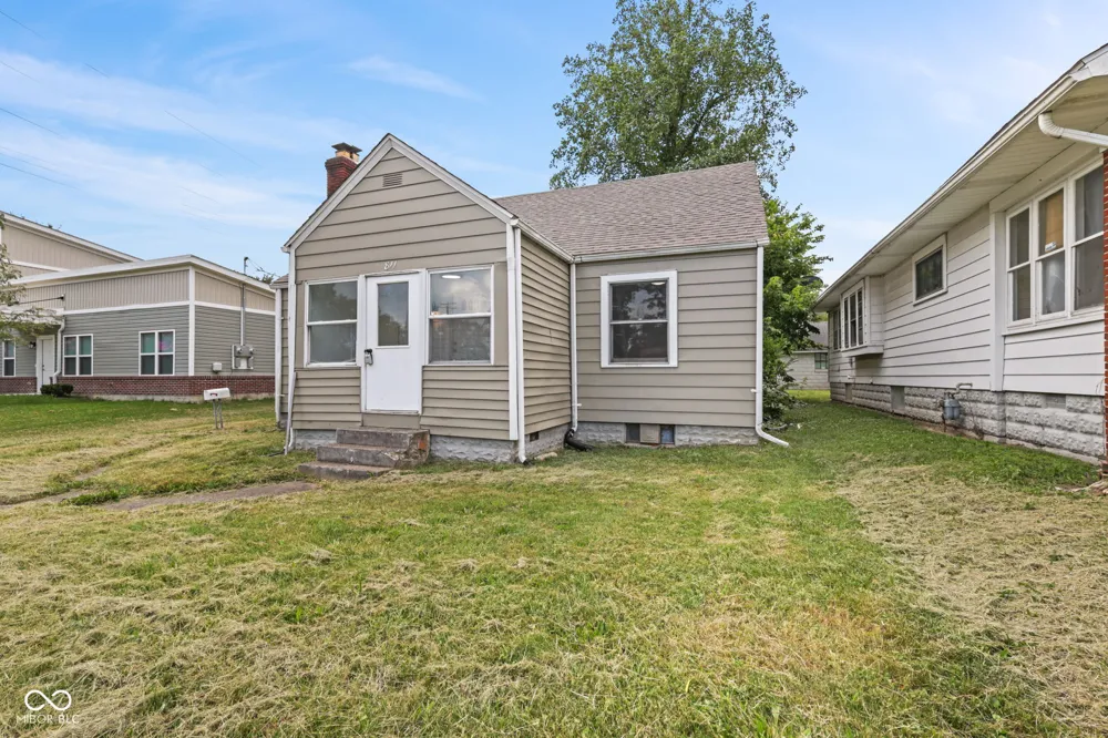 811 E Memorial Drive Muncie, IN 47302