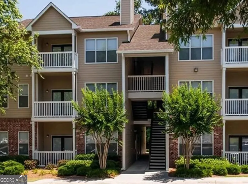 1600 Blairs Bridge RD Lithia Springs, GA 30122