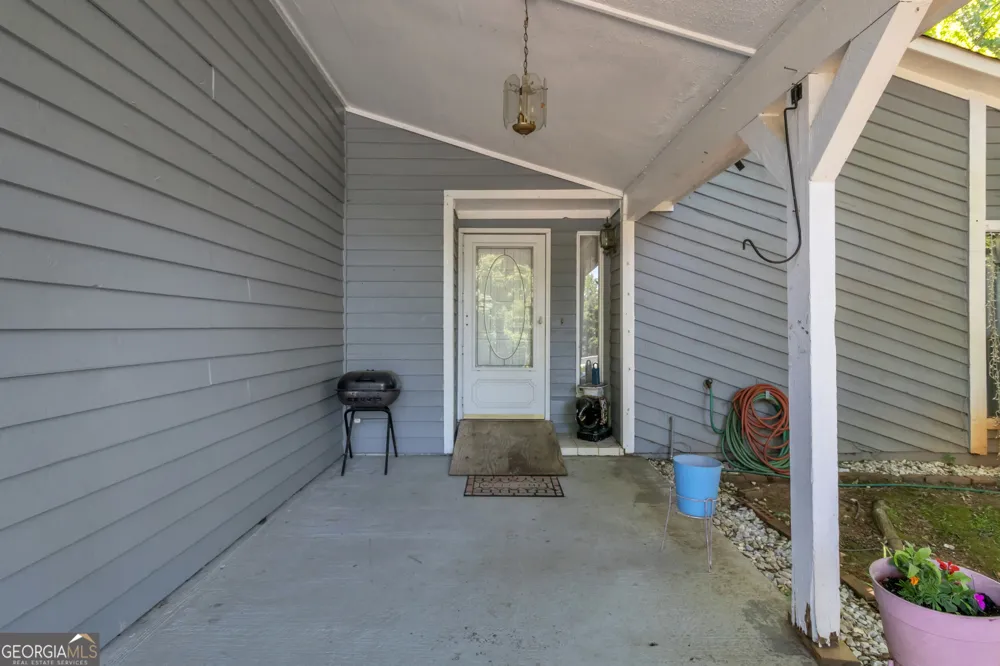 1462 Country Downs DR Norcross, GA 30093