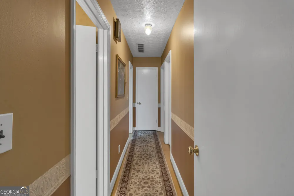 1462 Country Downs DR Norcross, GA 30093