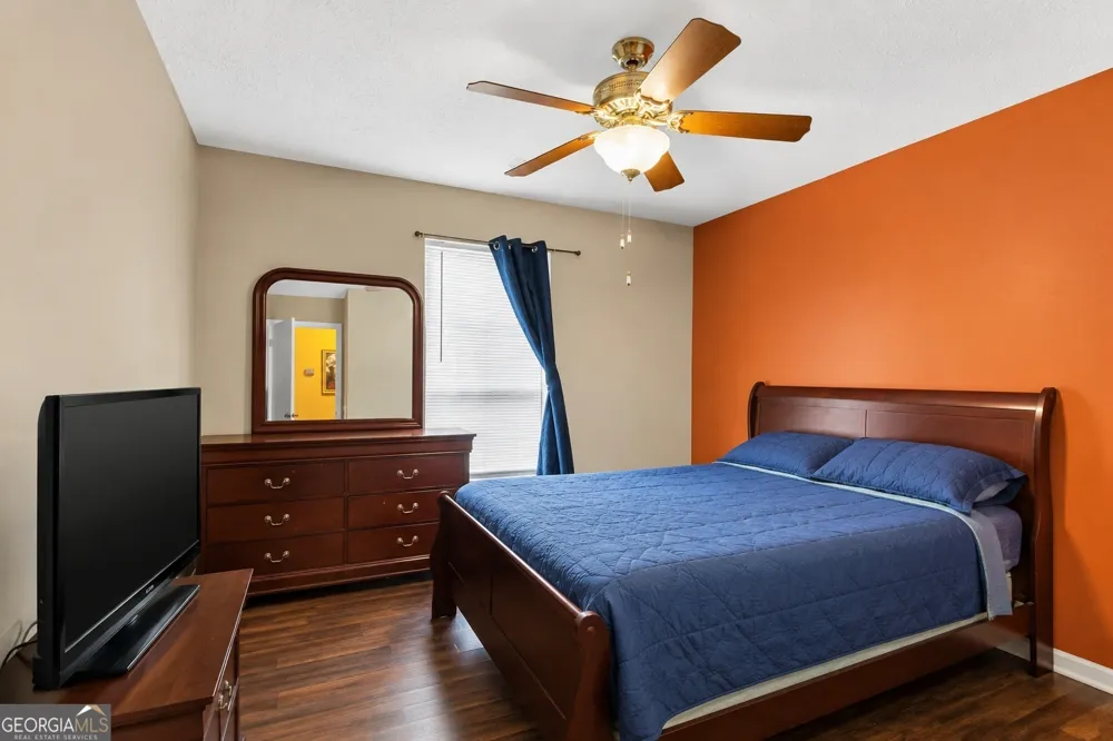 1462 Country Downs DR Norcross, GA 30093
