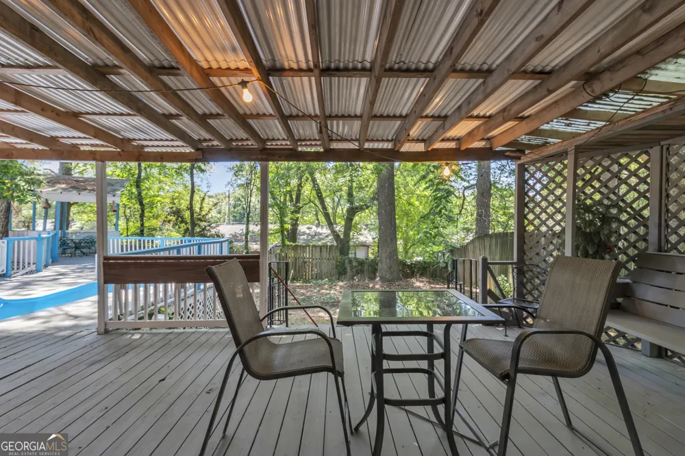 1462 Country Downs DR Norcross, GA 30093