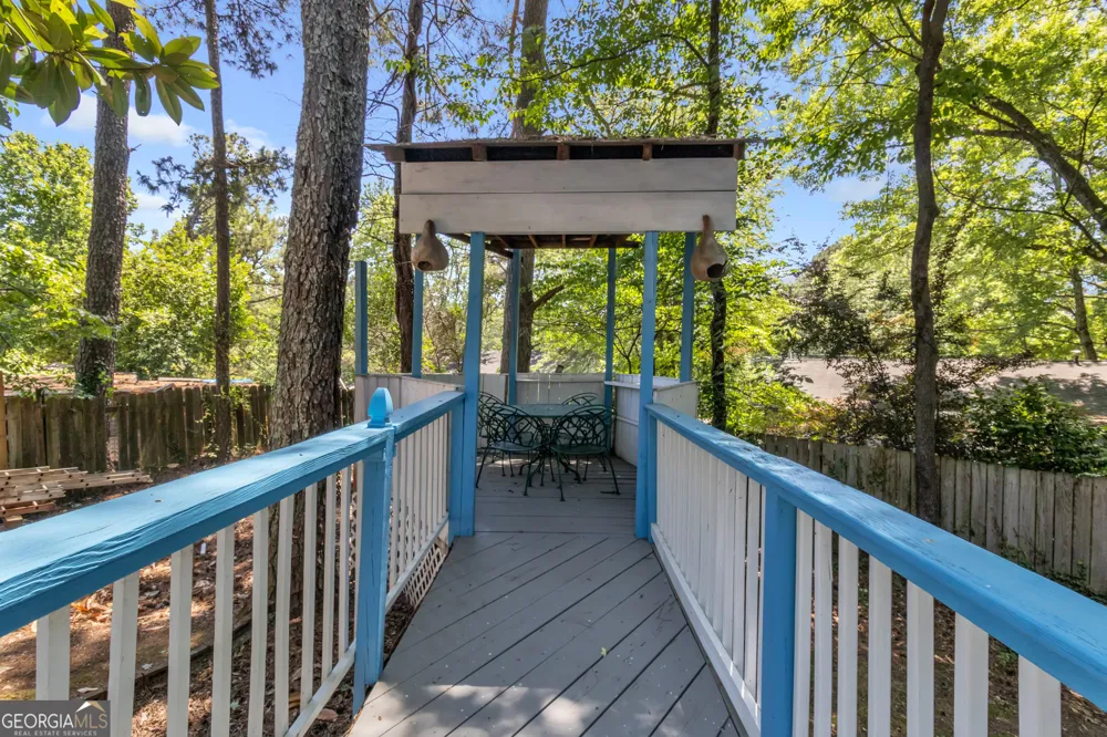1462 Country Downs DR Norcross, GA 30093