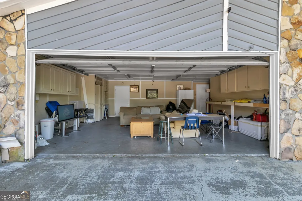 1462 Country Downs DR Norcross, GA 30093