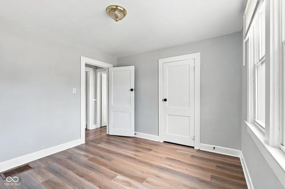 436 Alton Avenue Indianapolis, IN 46222