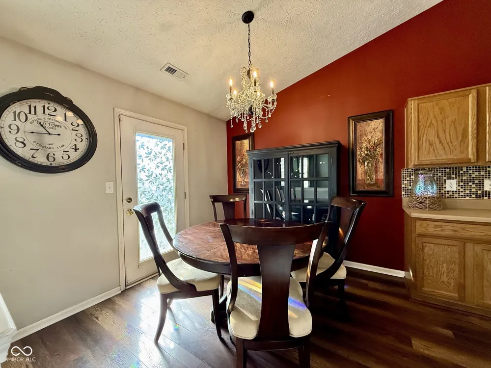 2055 Autumn Faith Way Avon, IN 46123