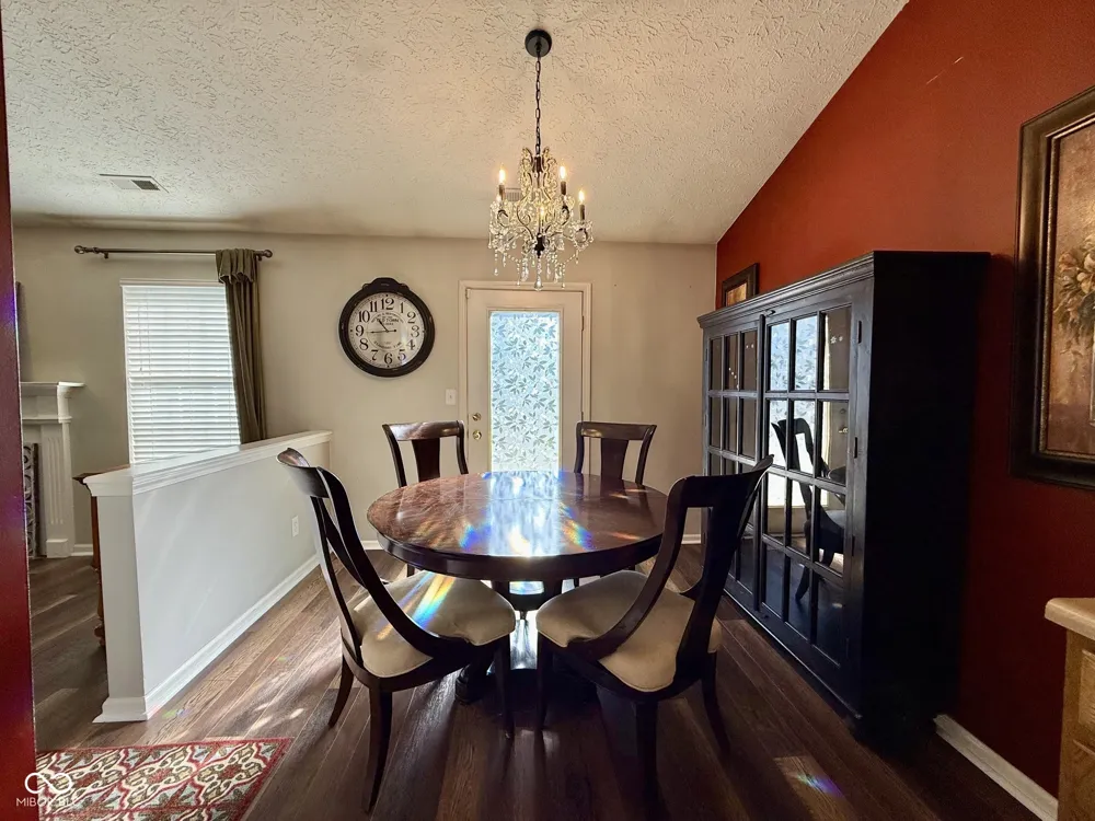 2055 Autumn Faith Way Avon, IN 46123