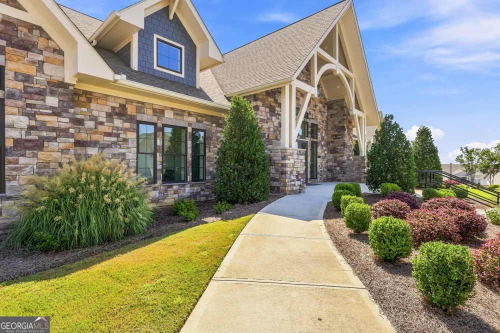 214 Hickory Bluffs PKWY Canton, GA 30114