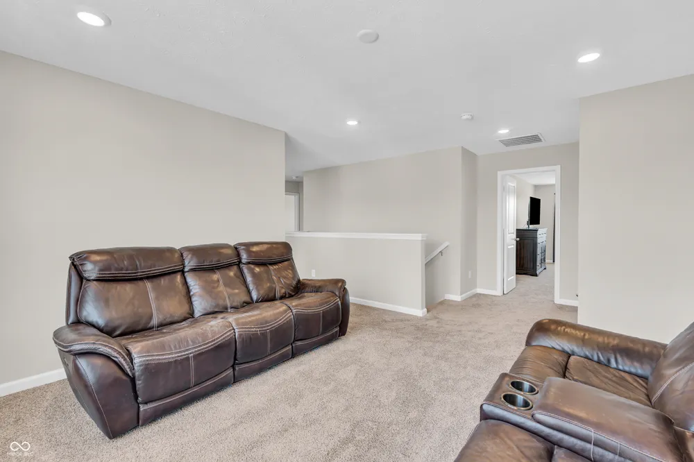 6889 Bryant Place Plainfield, IN 46168