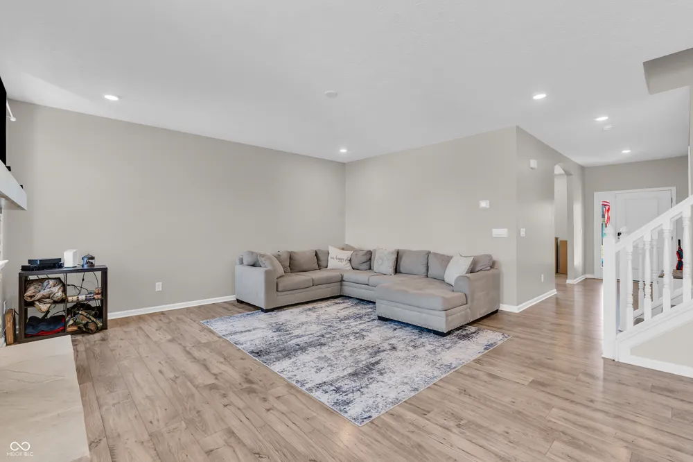 6889 Bryant Place Plainfield, IN 46168