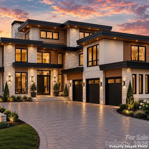 124 Evergreen Point